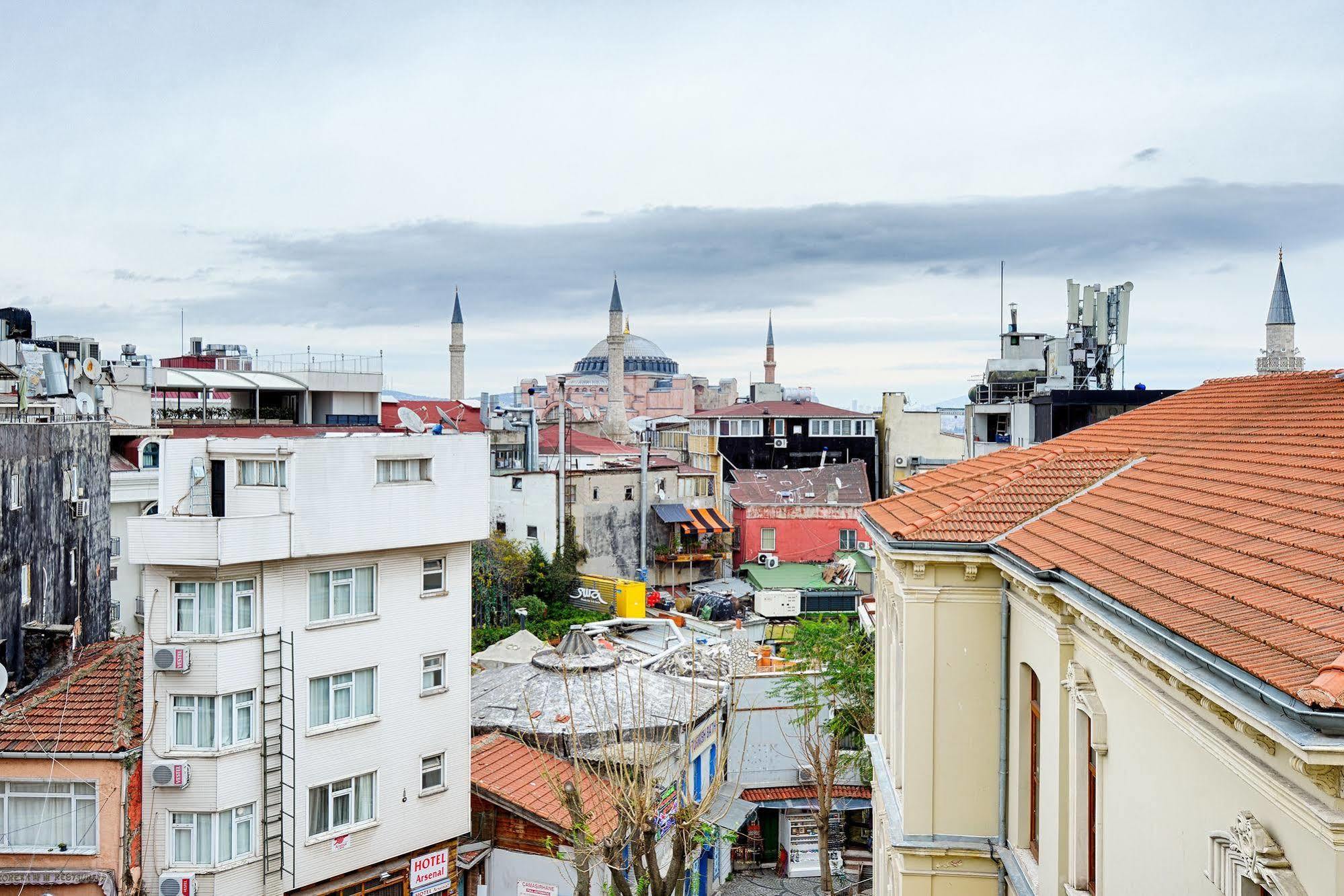 Akdeniz Hotel Istanboel
